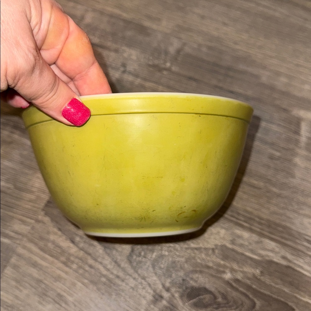 Vintage Pyrex Verde 1.5 Quart Nesting Bowl - Picture 6 of 10